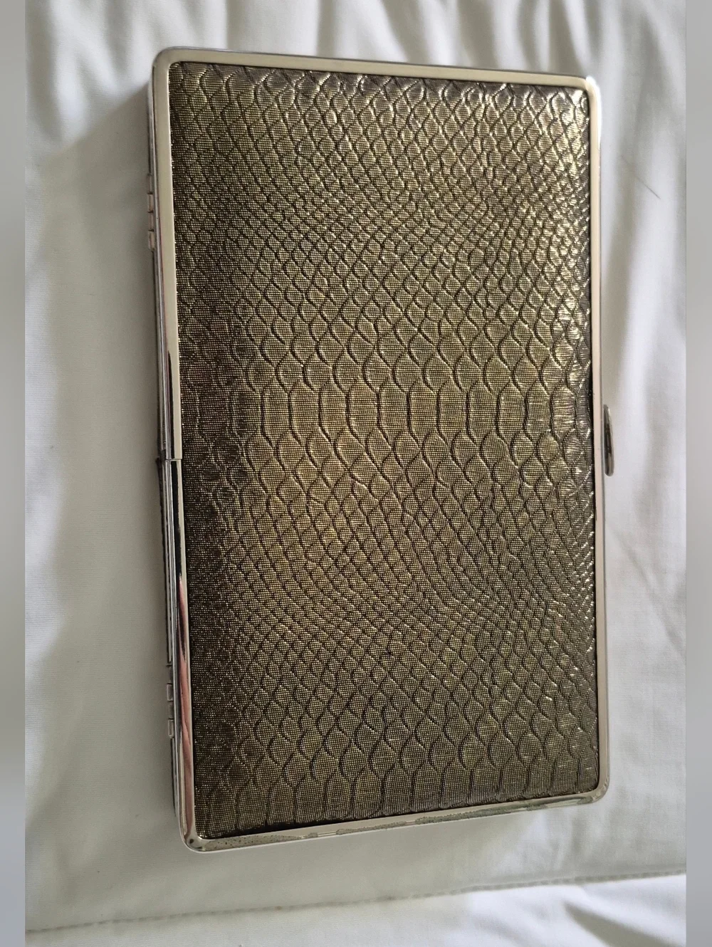 Metallic Snake-Embossed Slim Card Case